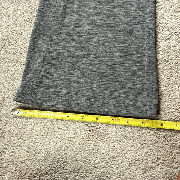 Lou & Grey Flare Leggings - Picture 7 of 8